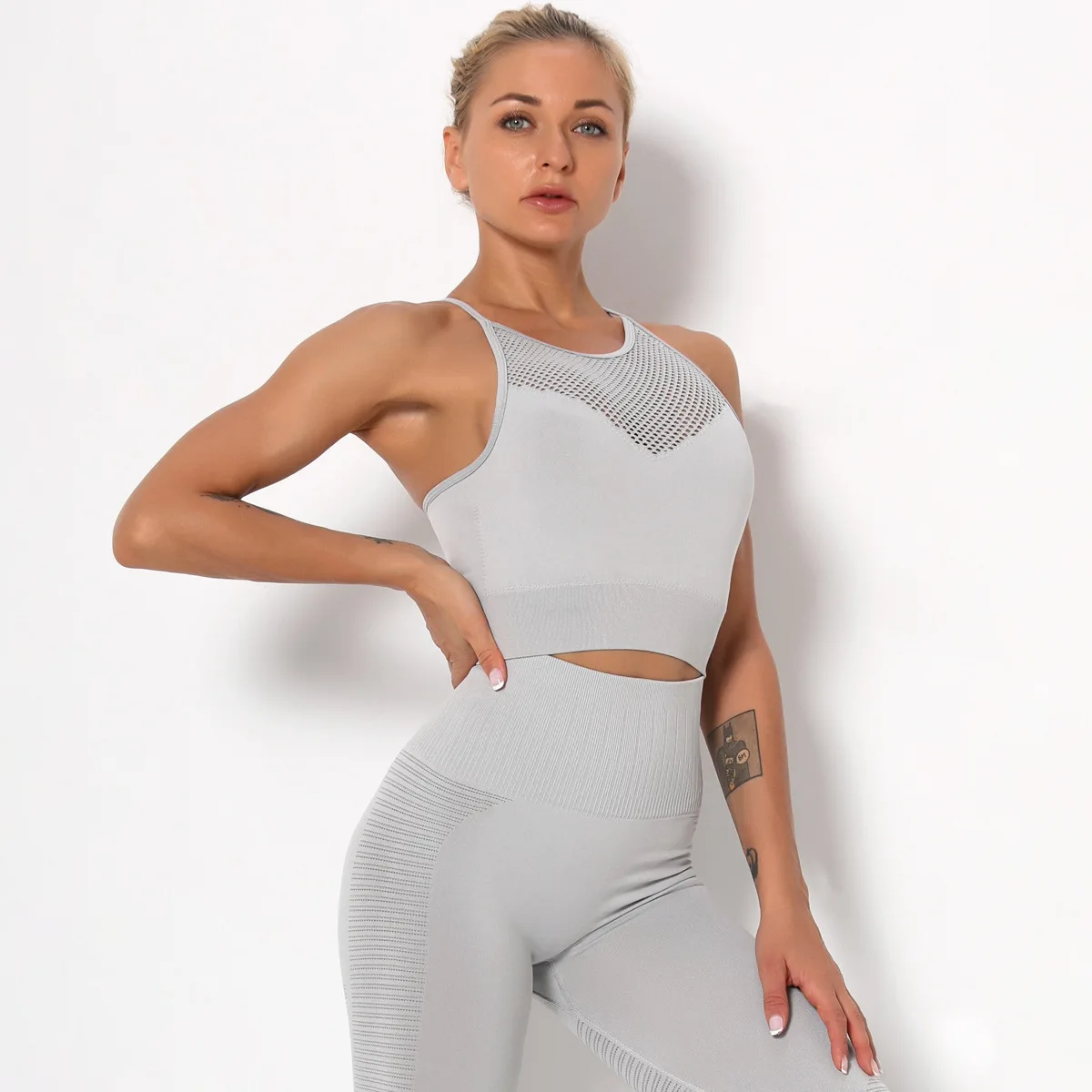 Seamless Women Yoga Tank Top Beauty Back Mesh Quick-Drying Breathable Running Fitness Sports Underwear Bra Vest Femme Sportswear
Seamless Women Yoga Tank Top Beauty Back Mesh Quick-Drying Breathable Running Fitness Sports Underwear Bra Vest Femme Sportswear