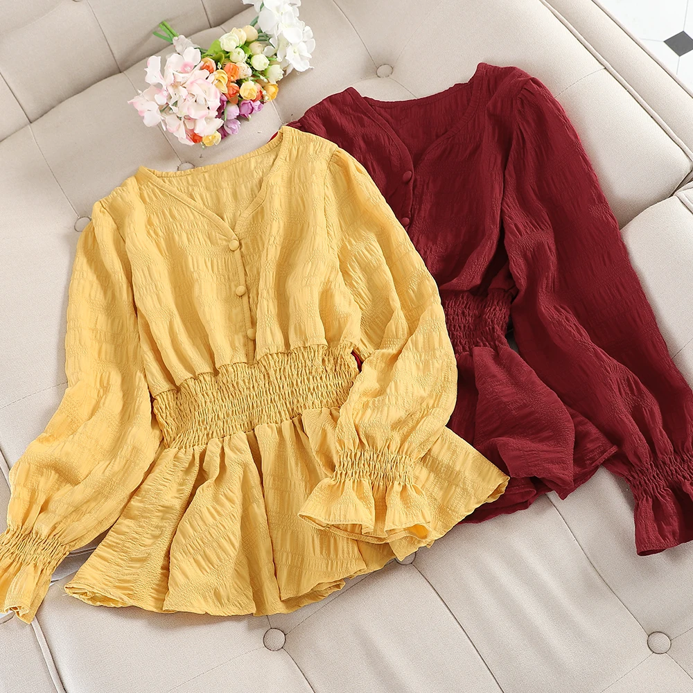 Elegant 2019 Women Autumn Flare Sleeve V-neck Basic Ruffles Shirt Vintage Elastic Slim Sexy Chiffon Pullover Button Blouse Tops
Elegant 2019 Women Autumn Flare Sleeve V-neck Basic Ruffles Shirt Vintage Elastic Slim Sexy Chiffon Pullover Button Blouse Tops