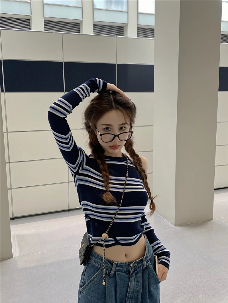 2020 korean style autumn short tops stripe knitted slim long sleeve t shirts womens tee shirt femme (R99310)
2020 korean style autumn short tops stripe knitted slim long sleeve t shirts womens tee shirt femme (R99310)