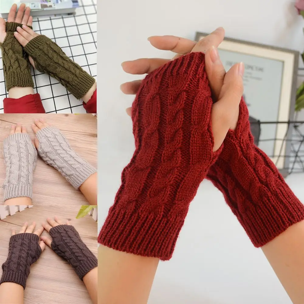 Зимние эластичные женские перчатки без пальцев, перчатки на пуговицах, теплые длинные вязаные перчатки
Зимние эластичные женские перчатки без пальцев, перчатки на пуговицах, теплые длинные вязаные перчатки