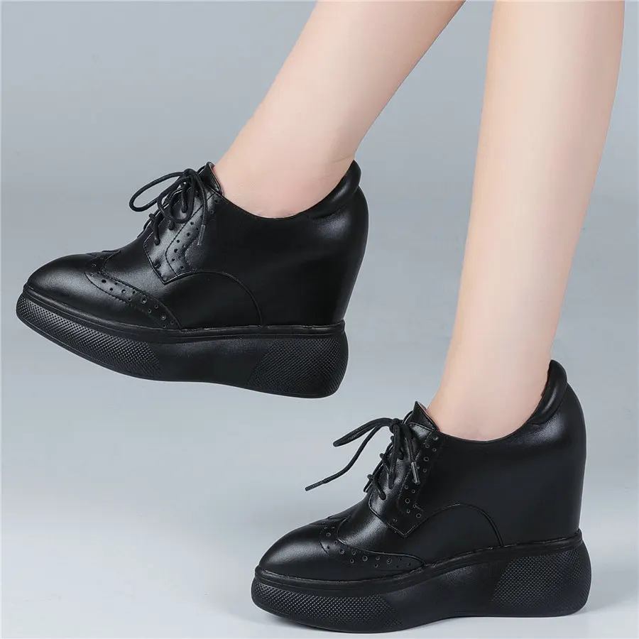 Platform Oxfords Women Lace Up Genuine Leather Wedges High Heel Pumps Shoes Female Pointed Toe Fashion Sneakers Casual Shoes New 
Platform Oxfords Women Lace Up Genuine Leather Wedges High Heel Pumps Shoes Female Pointed Toe Fashion Sneakers Casual Shoes New