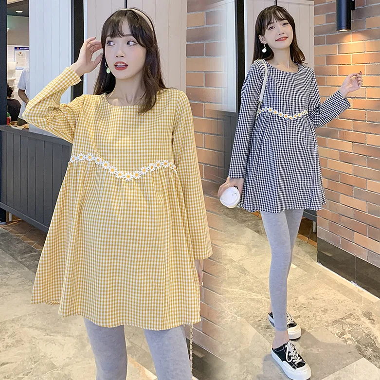 Pregnancy Clothing Long Sleeve Casual Plaid Shirt Round Neck Maternity Blouse Tops Flower Loose Clothes For Pregnant Women
Pregnancy Clothing Long Sleeve Casual Plaid Shirt Round Neck Maternity Blouse Tops Flower Loose Clothes For Pregnant Women