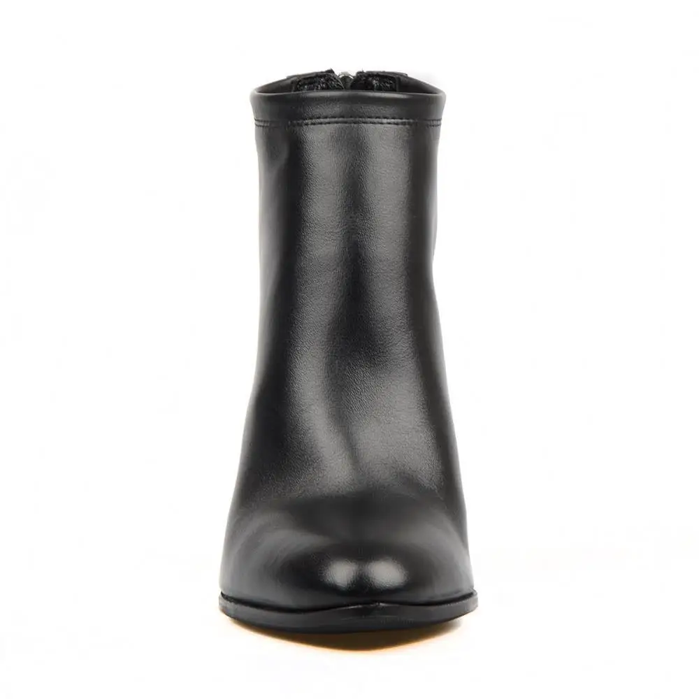 FootCourt- Black Boots For Women Genuine Leather Fashion Back Zipper Round Toe Short Booties For Ladies New Season High quality
FootCourt- Black Boots For Women Genuine Leather Fashion Back Zipper Round Toe Short Booties For Ladies New Season High quality