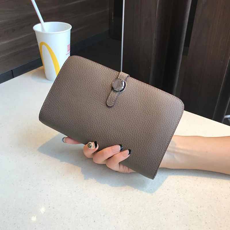 CHSANATO 100% Real Leather Wallets Women Famous Brand Luxury Designer Wallets Ladies Purse with Remoable Long Card Holders Bag
CHSANATO 100% Real Leather Wallets Women Famous Brand Luxury Designer Wallets Ladies Purse with Remoable Long Card Holders Bag