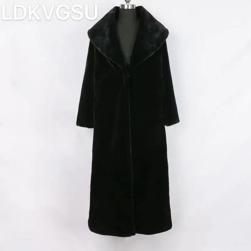 LDKVGSU очень длинное черное молочное зимнее искусственное меховое пальто для женщин с длинным рукавом отложным воротником пушистое искусств... 
LDKVGSU очень длинное черное молочное зимнее искусственное меховое пальто для женщин с длинным рукавом отложным воротником пушистое искусств...