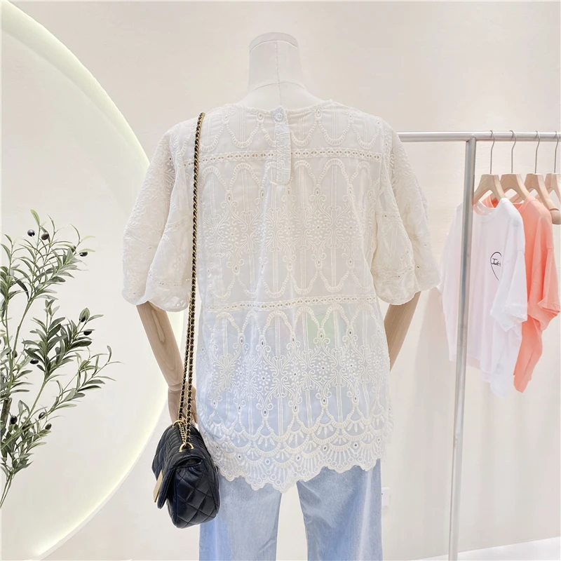 2021 Summer New Round Neck Slim Ladies Blusas Hollow Crocheted Sweet Fairy Short-Sleeved Lace Shirt Women Fashion Pullover Top
2021 Summer New Round Neck Slim Ladies Blusas Hollow Crocheted Sweet Fairy Short-Sleeved Lace Shirt Women Fashion Pullover Top