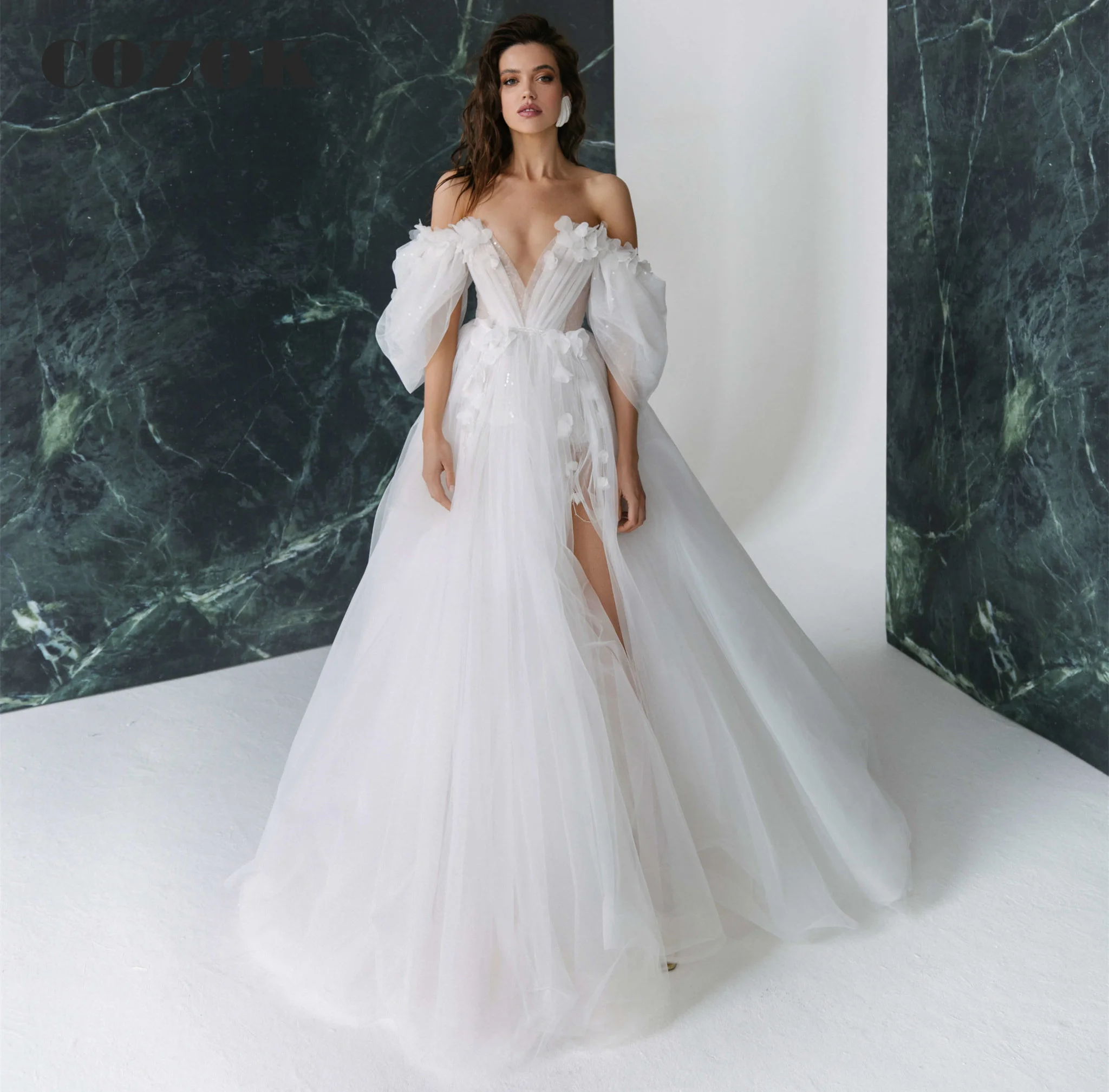 Puffy Sleeve V-neck Slit Leg Sexy Wedding Dresses Tulle Lace Appliques Beading Long Formal Bridal Gowns CO06
Puffy Sleeve V-neck Slit Leg Sexy Wedding Dresses Tulle Lace Appliques Beading Long Formal Bridal Gowns CO06