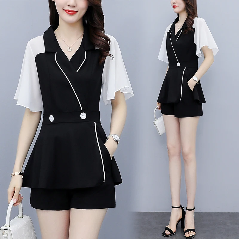Plus Size 5XLTwo-piece Suit Professional Fashion Stitching Chiffon Top + shorts Suit Women's Summer Survetement Femme 2 Piece
Plus Size 5XLTwo-piece Suit Professional Fashion Stitching Chiffon Top + shorts Suit Women's Summer Survetement Femme 2 Piece