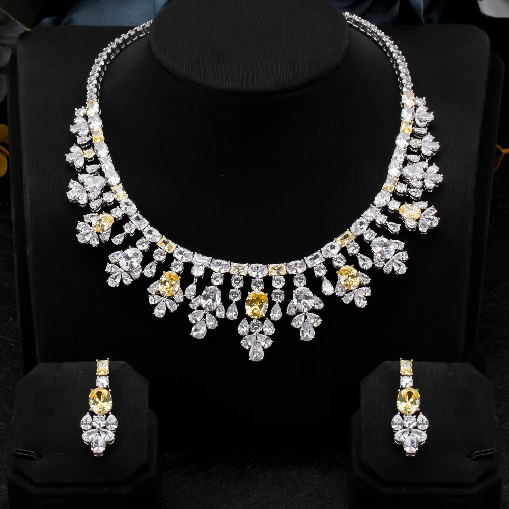Bride Talk 2 PCS Sets Necklace Earrings Trendy Fashion Women Wedding Jewelry Set Cubic Zirconia High Quality Party Gift
Bride Talk 2 PCS Sets Necklace Earrings Trendy Fashion Women Wedding Jewelry Set Cubic Zirconia High Quality Party Gift