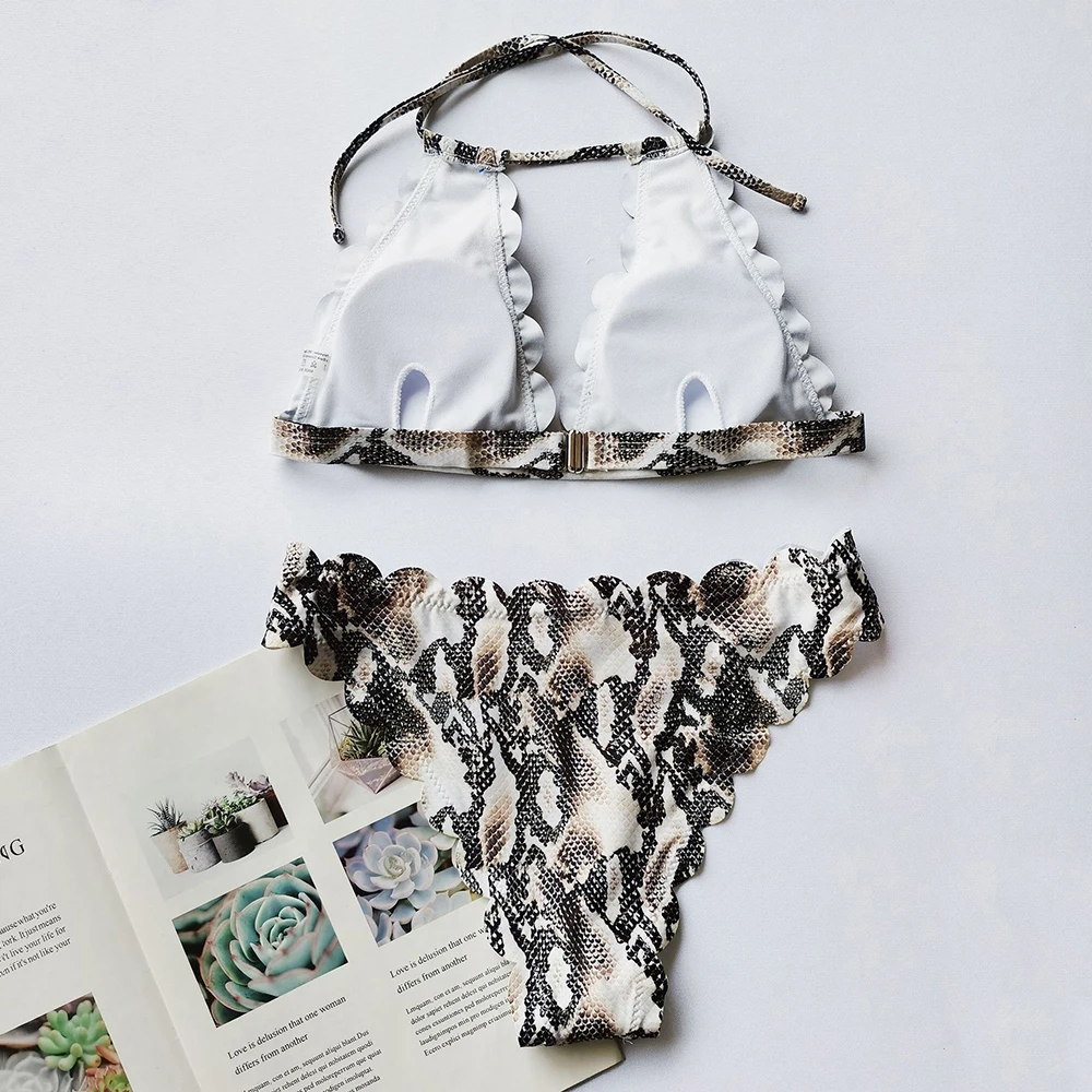 Leopard Bikini Set Push Up Bikini Hollow Swimwear Women Bandage Hanging Neck Swimsuit Sexy Halter Bathing Suit Beachwear 2021
Leopard Bikini Set Push Up Bikini Hollow Swimwear Women Bandage Hanging Neck Swimsuit Sexy Halter Bathing Suit Beachwear 2021