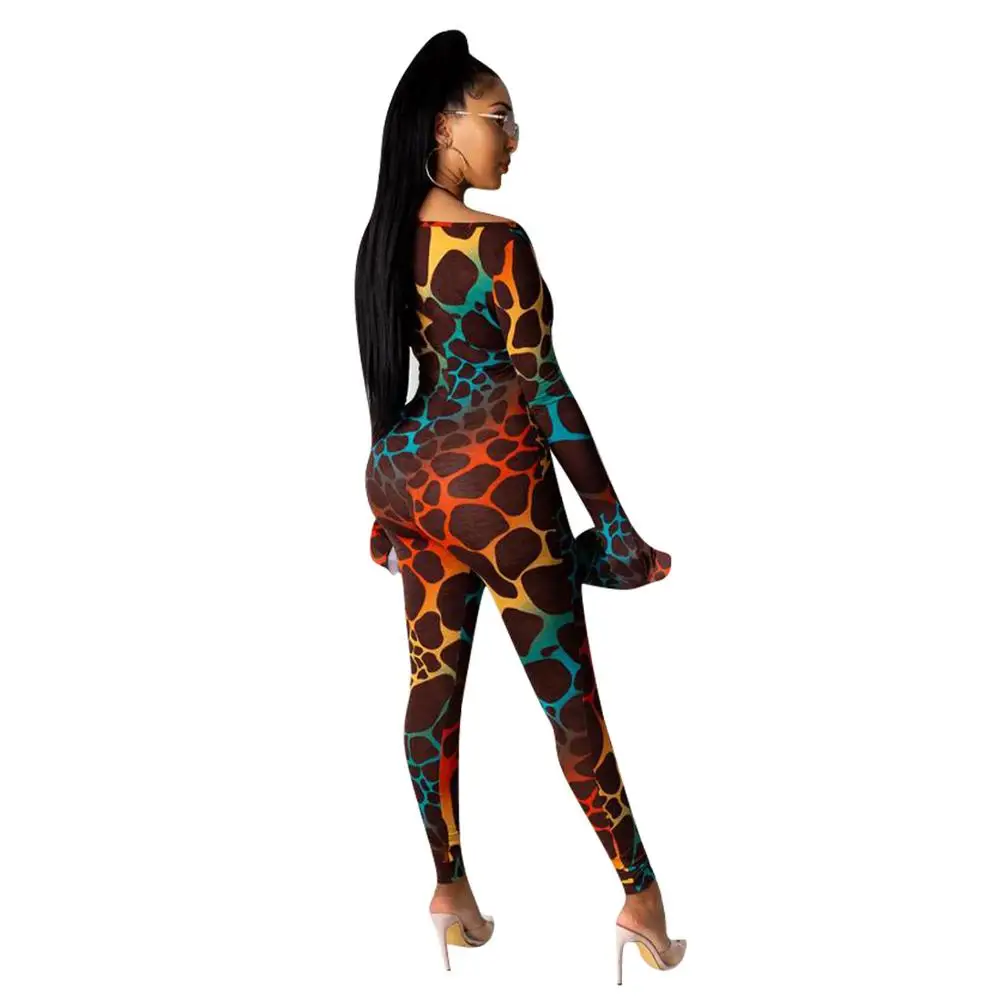 Color Leopard Print Women Jumpsuits Two Piece Sets Autumn Newest Lady's Lace-up Bras Flare Sleeve Nightclub Wear V-neck Rompers
Color Leopard Print Women Jumpsuits Two Piece Sets Autumn Newest Lady's Lace-up Bras Flare Sleeve Nightclub Wear V-neck Rompers