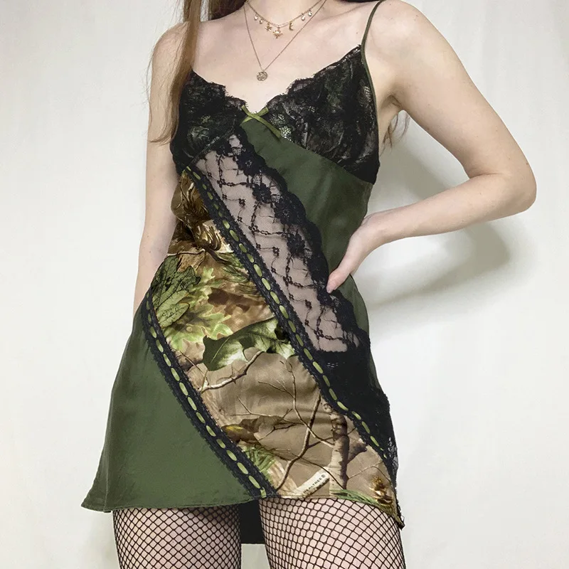 Elegant Sleeveless Lace Sexy Dress for Women Hollow Out Backless Patchwork Mini Dress Fashion Party Leaves Print Green Dress New
Elegant Sleeveless Lace Sexy Dress for Women Hollow Out Backless Patchwork Mini Dress Fashion Party Leaves Print Green Dress New