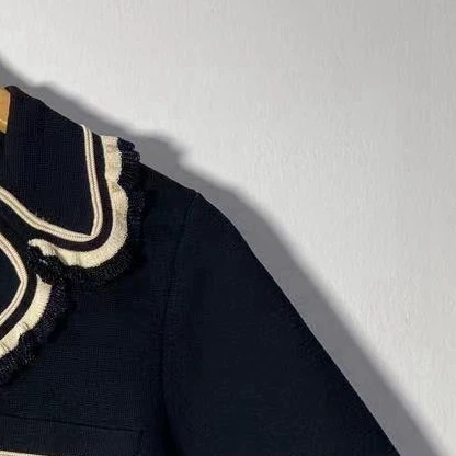 2021 Autumn and Winter Contrast Color Lapel Pearl-breasted Sweater Women Cardigan
2021 Autumn and Winter Contrast Color Lapel Pearl-breasted Sweater Women Cardigan
