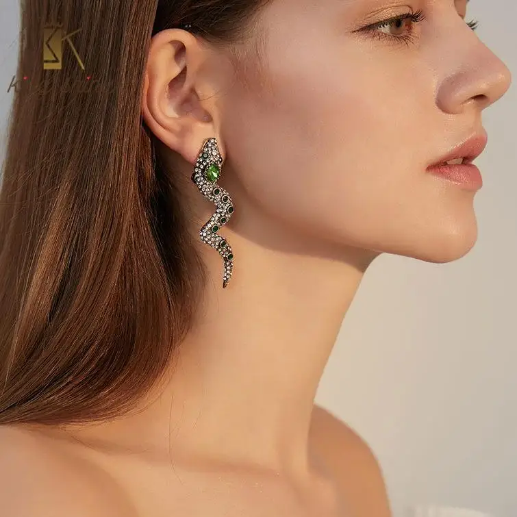 Za Punk Long Snake Dangle Earrings for Woman Temperament Luxury Colorful Stone Statement Drop Earrings Woman Party Ear Jewelry
Za Punk Long Snake Dangle Earrings for Woman Temperament Luxury Colorful Stone Statement Drop Earrings Woman Party Ear Jewelry