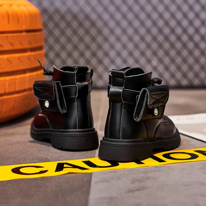 Boys Shoes Ankle Boots 2021 Autumn Winter New Plus Velvet Fashion Short Boots British Children's Boots Spring Black Kids Boots 
Boys Shoes Ankle Boots 2021 Autumn Winter New Plus Velvet Fashion Short Boots British Children's Boots Spring Black Kids Boots