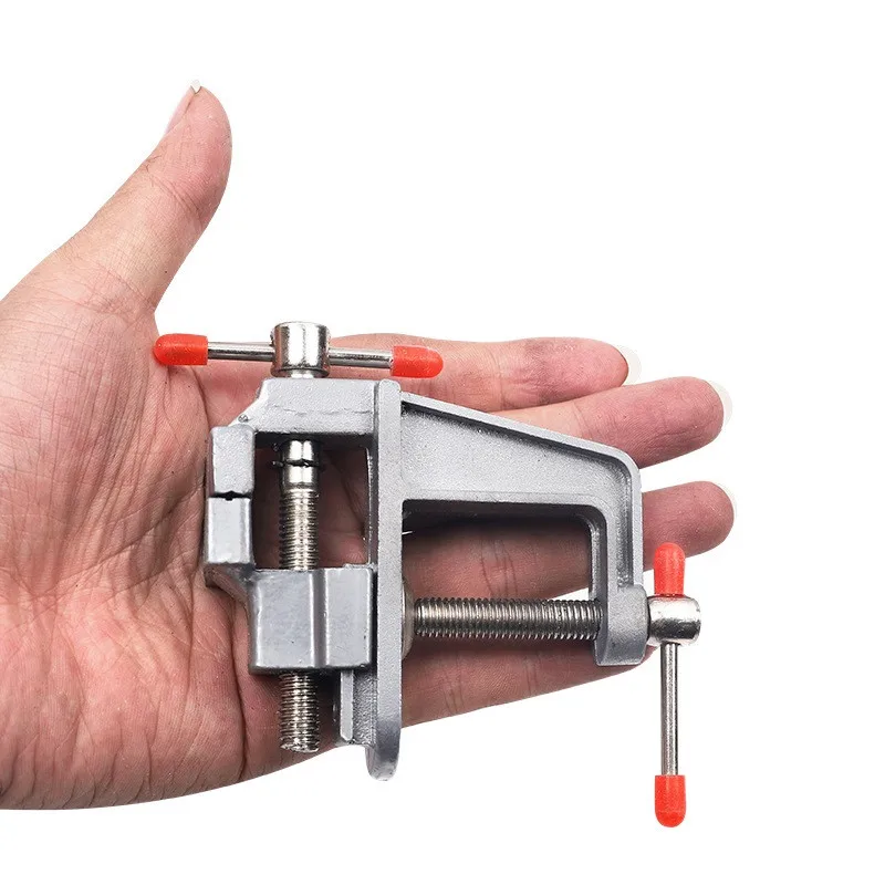 Mini/50mm/60mm 360° Rotary Woodworking Vise Household Flat Pliers Multifunctional Bench Vise Easy To Fix/disassembly/install
Mini/50mm/60mm 360° Rotary Woodworking Vise Household Flat Pliers Multifunctional Bench Vise Easy To Fix/disassembly/install