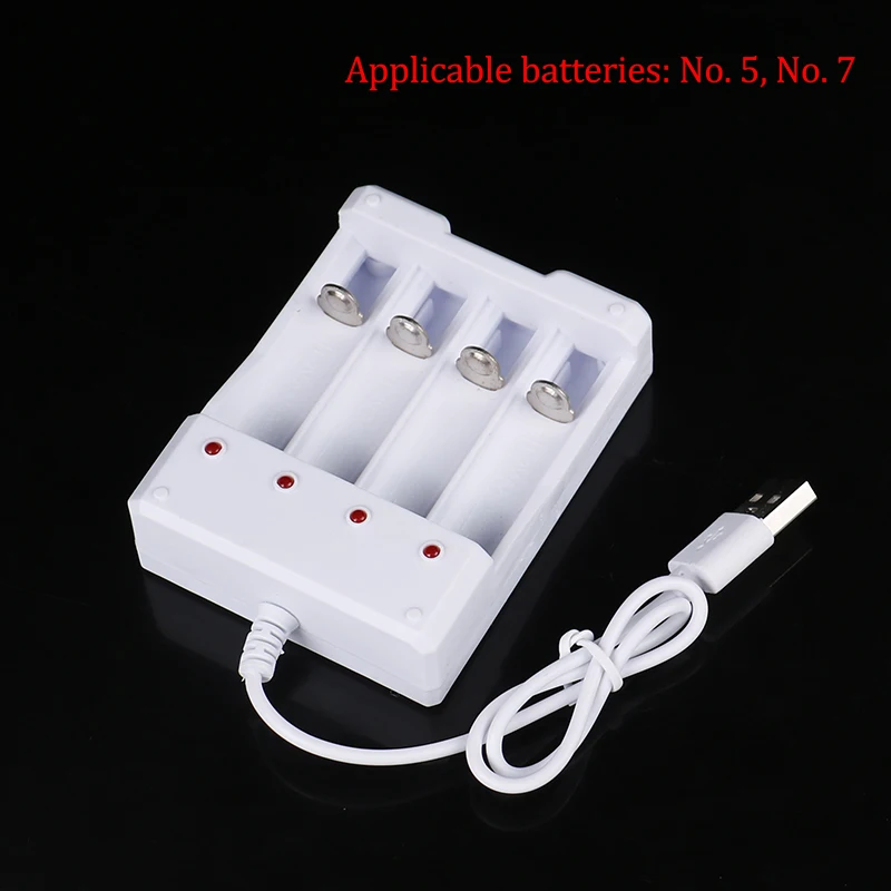 

4 Slots USB Fast Charging AAA And AA Battery Charger Short Circuit Protection Retractable Spring Battery Charging Base