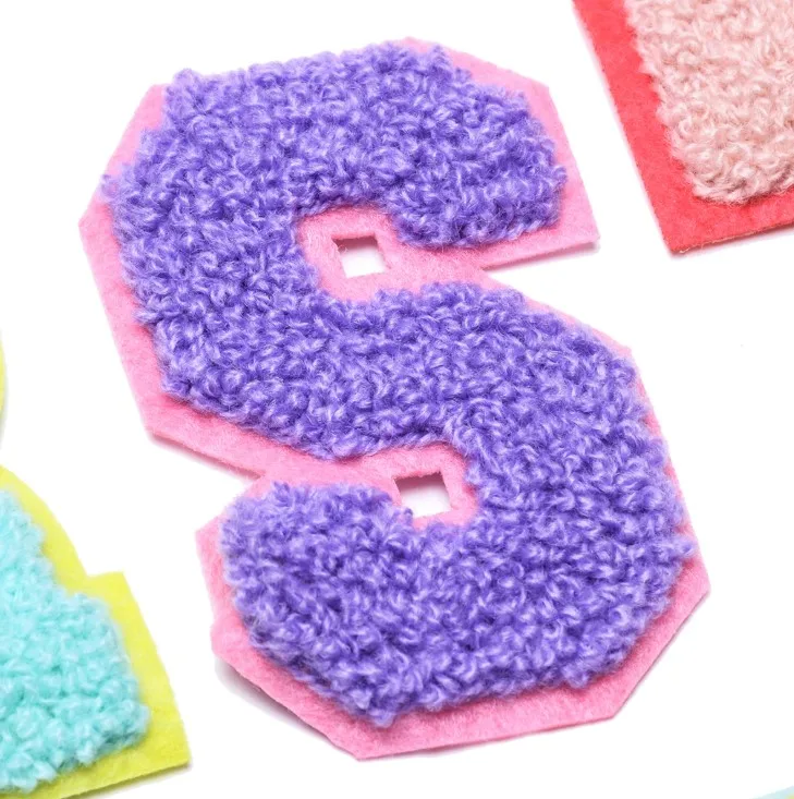 1Pcs English Letter Towel Embroidery Patches For Clothing Bags DIY Name Clothes Sticker Sew On Bags/Jeans Applique A-Z
1Pcs English Letter Towel Embroidery Patches For Clothing Bags DIY Name Clothes Sticker Sew On Bags/Jeans Applique A-Z