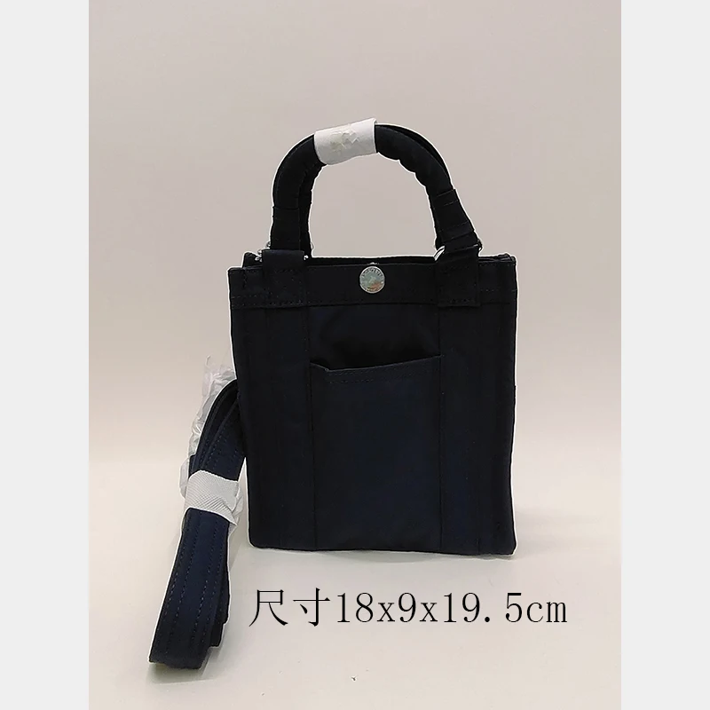 Fashion new handbags 2021 women bags autumn and winter models ladies high-quality nylon handbags large capacity messenger bag
Fashion new handbags 2021 women bags autumn and winter models ladies high-quality nylon handbags large capacity messenger bag