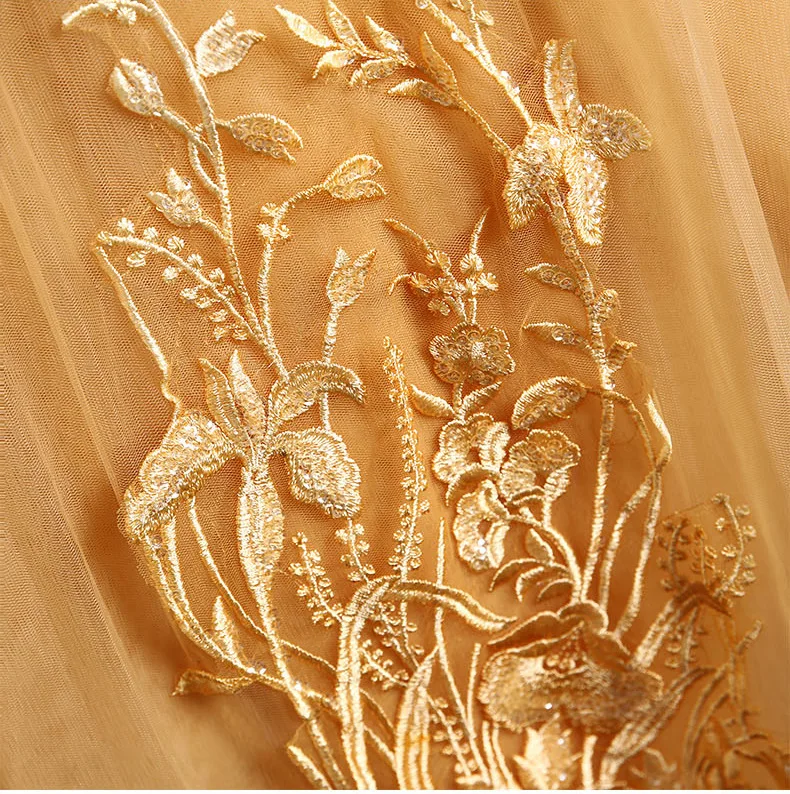 Ball Gown Quinceaneara Dresses 2020 Gold Full Sleeves Lace Appliques Ruffles High Neck Long Backless vestido debutante Sweet 15
Ball Gown Quinceaneara Dresses 2020 Gold Full Sleeves Lace Appliques Ruffles High Neck Long Backless vestido debutante Sweet 15