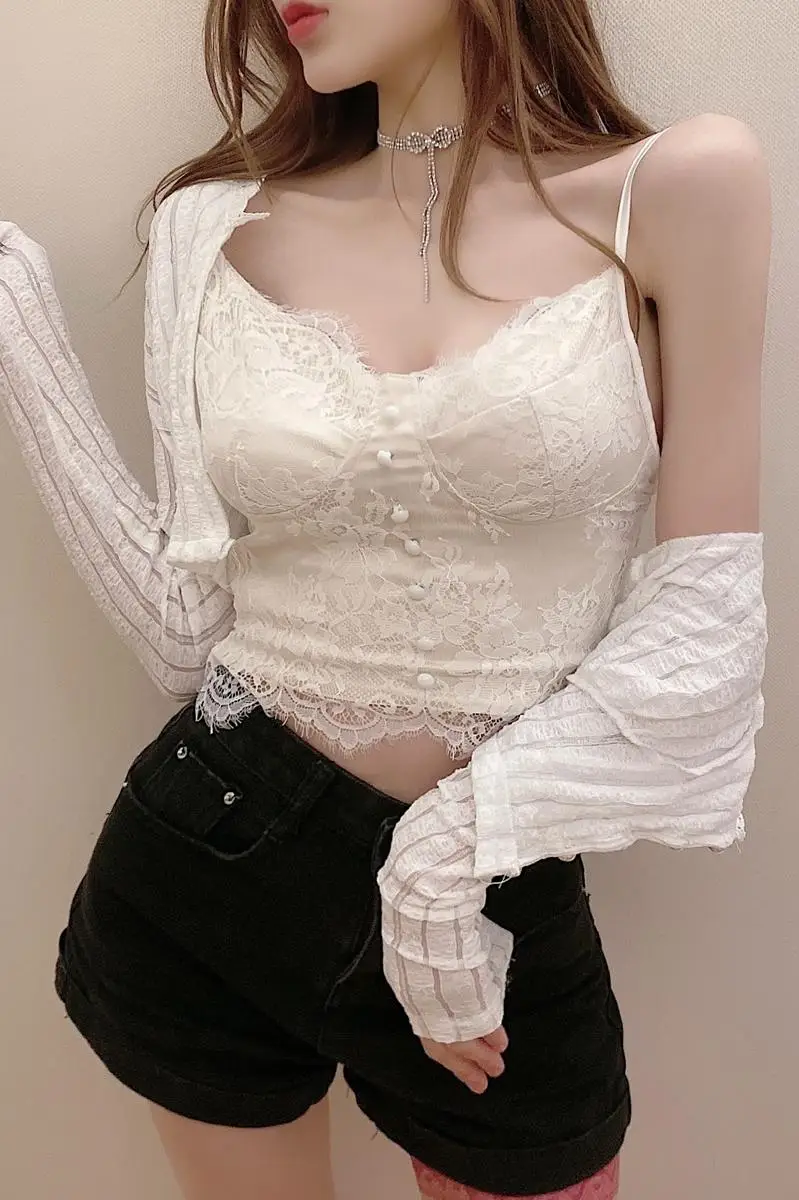 Camis For Women Camisole New Sexy Female Crop Tops Lace Backless Tank Top Woman Vest Elegant French Chic Clothes
Camis For Women Camisole New Sexy Female Crop Tops Lace Backless Tank Top Woman Vest Elegant French Chic Clothes