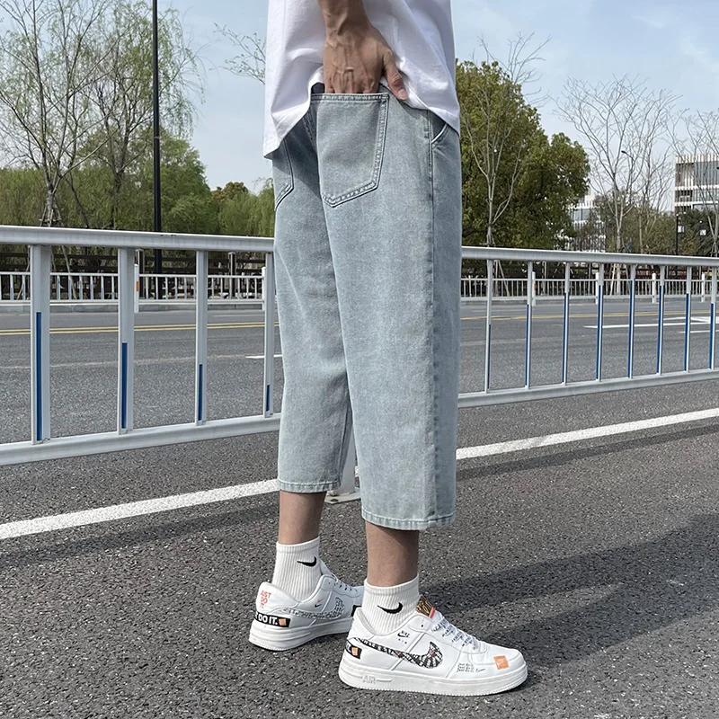 Men's Denim Shorts Summer New Ripped Cropped Pants Male Ins Loose Wide-Leg Raw Edge Light-Colored Casual Shorts
Men's Denim Shorts Summer New Ripped Cropped Pants Male Ins Loose Wide-Leg Raw Edge Light-Colored Casual Shorts
