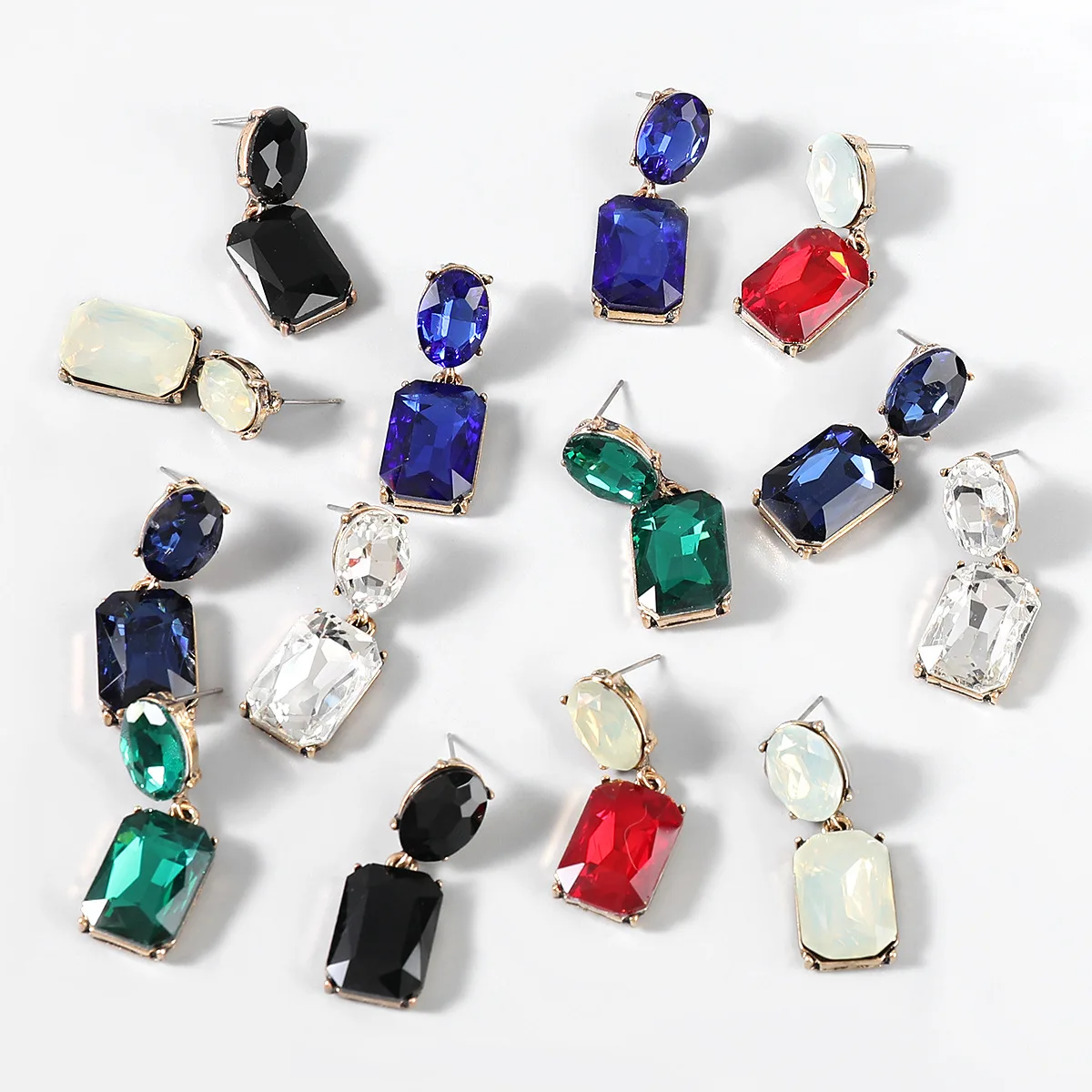 Fashion Retro Women Drop Earrings Blue Luxury Exquisite Wedding Bijoux Jewelry High Quality Ladies Party Dangle Earrings HT101
Fashion Retro Women Drop Earrings Blue Luxury Exquisite Wedding Bijoux Jewelry High Quality Ladies Party Dangle Earrings HT101