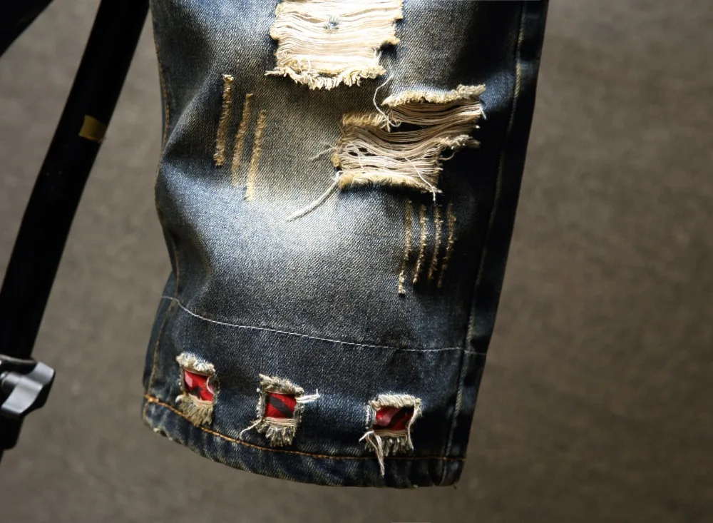 summer Style luxury slim Denim zipper hole Straight Moto & Biker shorts jeans for Men blue and black
summer Style luxury slim Denim zipper hole Straight Moto & Biker shorts jeans for Men blue and black
