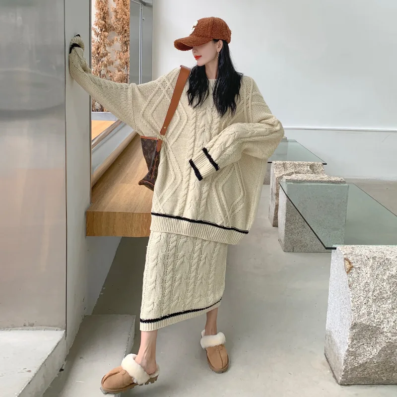 SuperAen O Neck Sweater 2022 New Women's Autumn Winter Fashion Office Lady Skirt Two Pieces Sets
SuperAen O Neck Sweater 2022 New Women's Autumn Winter Fashion Office Lady Skirt Two Pieces Sets