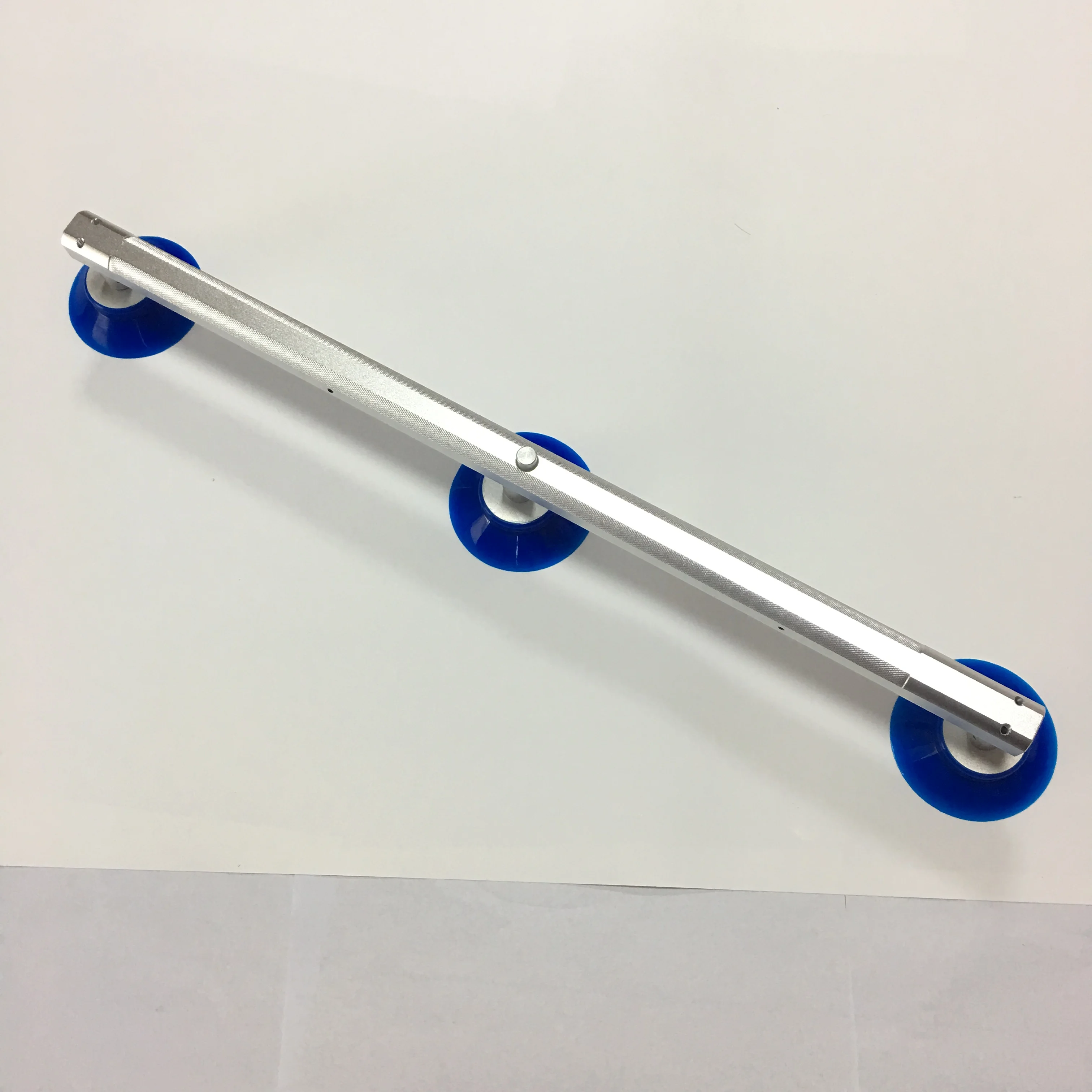pneumatic suction cups LCD TV screen sucker LED TV suction lifter glass vacuum holder 3 suction cups
pneumatic suction cups LCD TV screen sucker LED TV suction lifter glass vacuum holder 3 suction cups