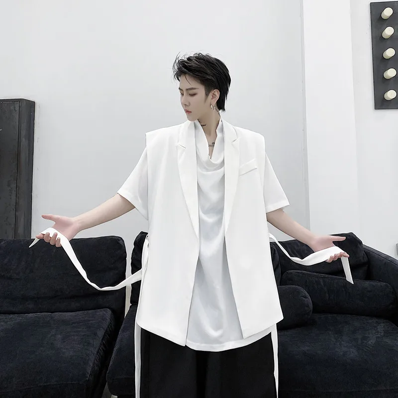 Male Women Unisex Japan Korea Streetwear Fashion Casual Loose Sleeveless Vests Waistcoat Men 2 Belts Suit Blazers Vest
Male Women Unisex Japan Korea Streetwear Fashion Casual Loose Sleeveless Vests Waistcoat Men 2 Belts Suit Blazers Vest