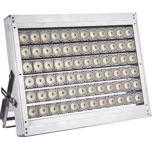 Outdoor Lighting Fixture IP66 Dust Water Proof High Mast Lights 1000w LED Flood Light
Outdoor Lighting Fixture IP66 Dust Water Proof High Mast Lights 1000w LED Flood Light