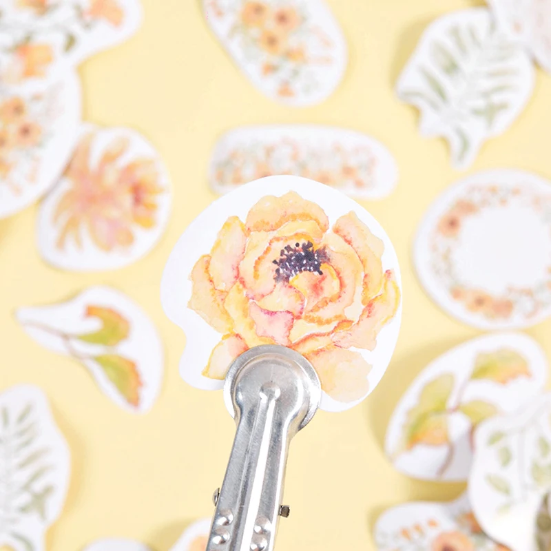 Chinese Rose Variety Sticky Stickers Colorful Paper Decoracion Scrapbooking Office School Supplies Sticker Flakes 46PCS 
Chinese Rose Variety Sticky Stickers Colorful Paper Decoracion Scrapbooking Office School Supplies Sticker Flakes 46PCS