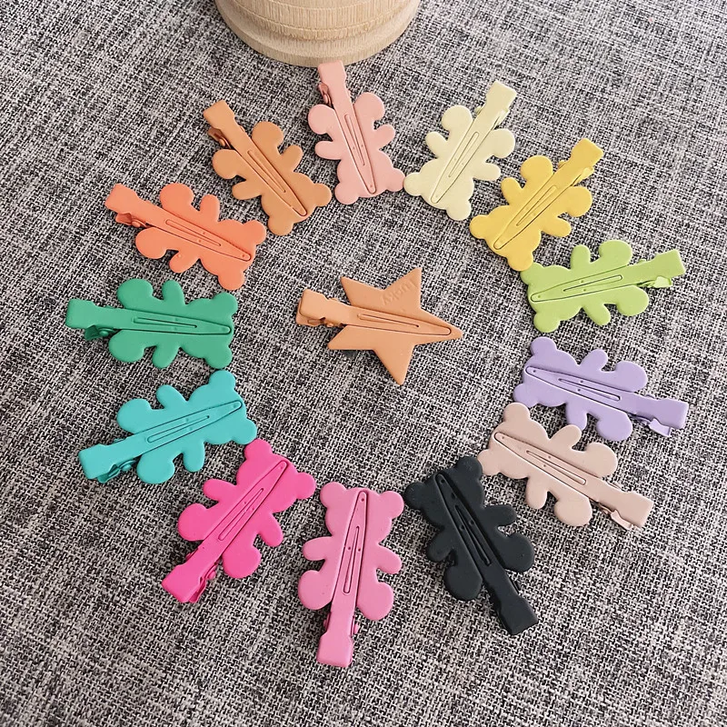 New Bear Metal Hairpin Cute Girl Heart Candy Color Headwear One Word Clip Simple Frosted Women's Hair Accessories No Trace
New Bear Metal Hairpin Cute Girl Heart Candy Color Headwear One Word Clip Simple Frosted Women's Hair Accessories No Trace