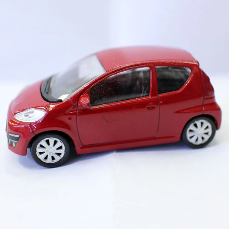 Diecast 1/64 Scale Alloy Car Model FOR 107 Decoration Adult Collective Collection Vehicle Toys Ornaments Display
Diecast 1/64 Scale Alloy Car Model FOR 107 Decoration Adult Collective Collection Vehicle Toys Ornaments Display