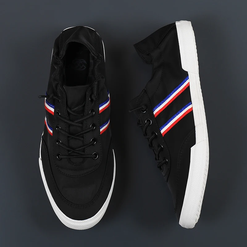 Susugrace Casual Men Shoes 2021 Classic Male Sneakers for Summer Breathable Outdoor Flats Lace-up Shoes Black White All-match
Susugrace Casual Men Shoes 2021 Classic Male Sneakers for Summer Breathable Outdoor Flats Lace-up Shoes Black White All-match
