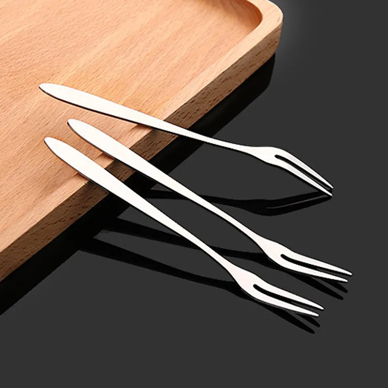 Fruit Fork Stainless Steel Gold Cake Dessert Forks Lovely Mini Fork Used for Cake In Party Snail Fork Kitchen tool
Fruit Fork Stainless Steel Gold Cake Dessert Forks Lovely Mini Fork Used for Cake In Party Snail Fork Kitchen tool