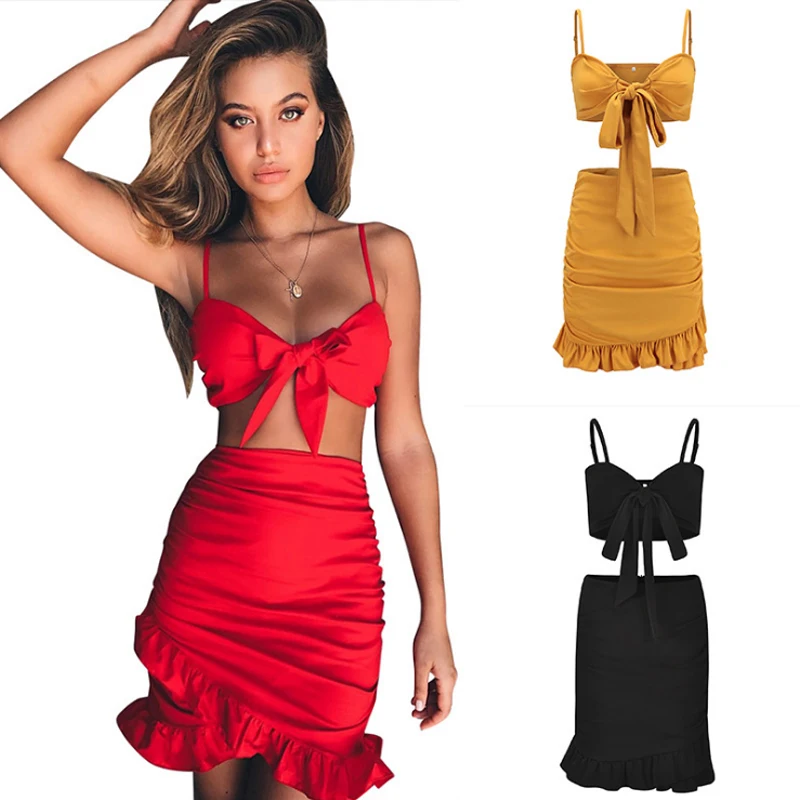 Spring and summer new style Tube top camisole High waist ruffled hip dress suit European and American explosions
Spring and summer new style Tube top camisole High waist ruffled hip dress suit European and American explosions
