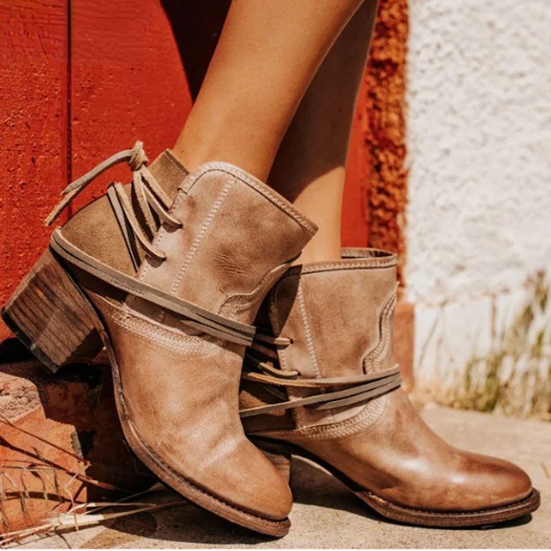 Winter Women Biker Ankle Boots PU Leather Wipe Color High Heel Lace Up Rubber Round Toe Black Platform Ladies Shoes Botas Mujer
Winter Women Biker Ankle Boots PU Leather Wipe Color High Heel Lace Up Rubber Round Toe Black Platform Ladies Shoes Botas Mujer