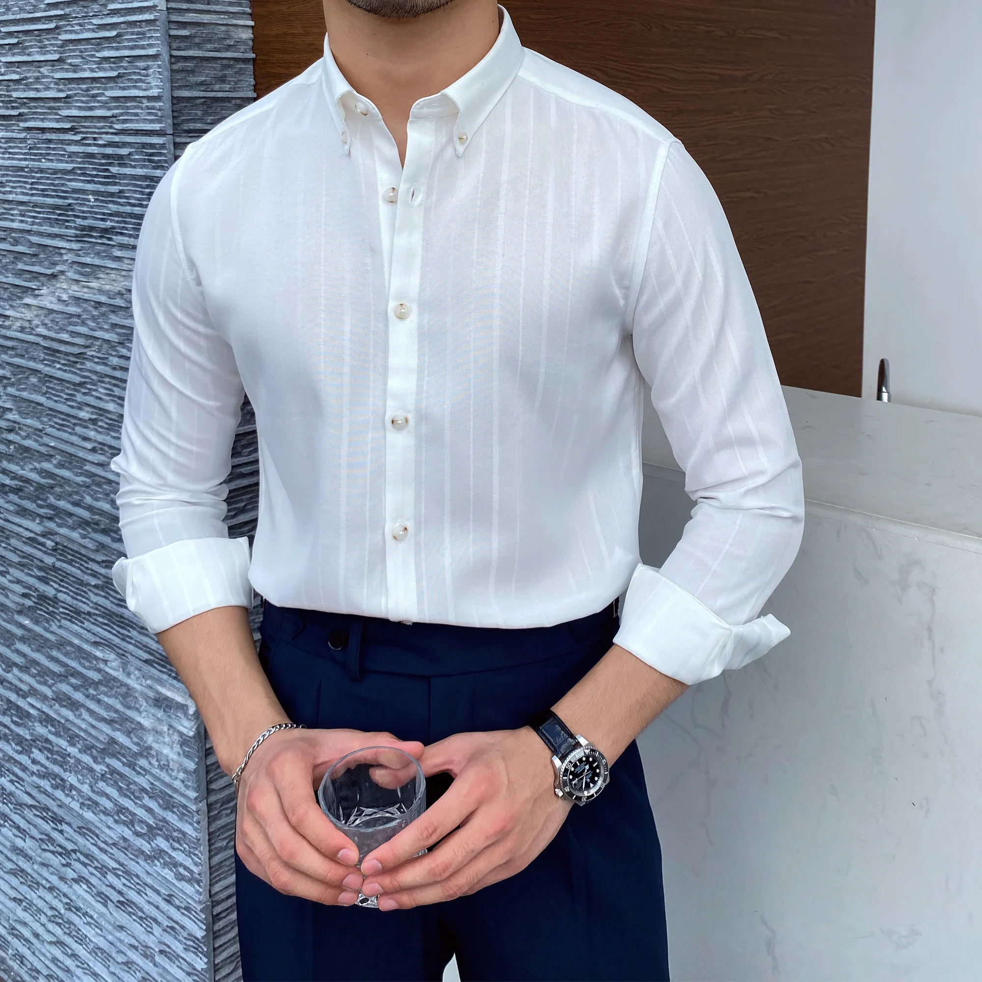 Spring British Casual Slim Shirt Retro Shirt Dress Camisa Masculina Social Italian 2021 Summer Men Long Sleeve Striped Shirt
Spring British Casual Slim Shirt Retro Shirt Dress Camisa Masculina Social Italian 2021 Summer Men Long Sleeve Striped Shirt