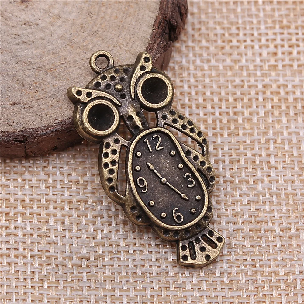 WYSIWYG 4pcs 40x20mm Vintage Owl Clock Pendants Charm Jewelry Making Antique Bronze Color Owl Clock Pendants Charm Owl Clock
WYSIWYG 4pcs 40x20mm Vintage Owl Clock Pendants Charm Jewelry Making Antique Bronze Color Owl Clock Pendants Charm Owl Clock