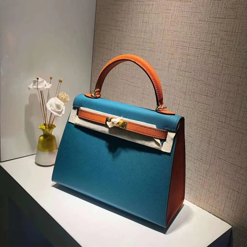 2021 new leather Kelly bag second generation color matching Kelly bag fashion versatile One Shoulder Messenger Handbag women's
2021 new leather Kelly bag second generation color matching Kelly bag fashion versatile One Shoulder Messenger Handbag women's