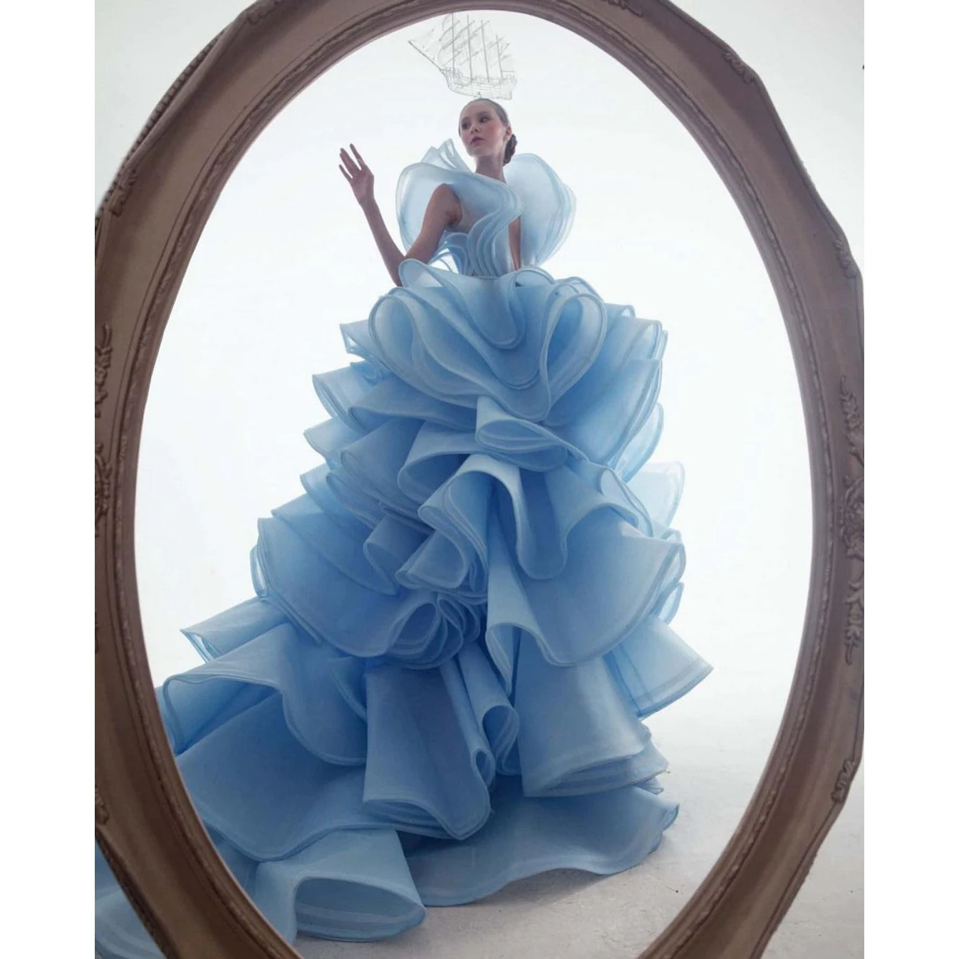Light Blue Puffy Elegant Evening Gowns Ruffles Pleated Tiered Ball Gown Women Long Formal Prom Party Dresses Plus Size Custom
Light Blue Puffy Elegant Evening Gowns Ruffles Pleated Tiered Ball Gown Women Long Formal Prom Party Dresses Plus Size Custom
