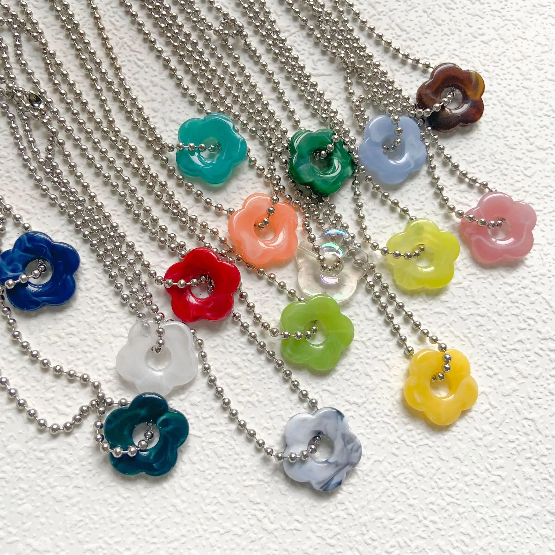 Egirl Accessories Resin Flower Pendant Necklace for Women Harajuku Y2K Fashion INS Necklace 2000s Aesthetic Party New
Egirl Accessories Resin Flower Pendant Necklace for Women Harajuku Y2K Fashion INS Necklace 2000s Aesthetic Party New