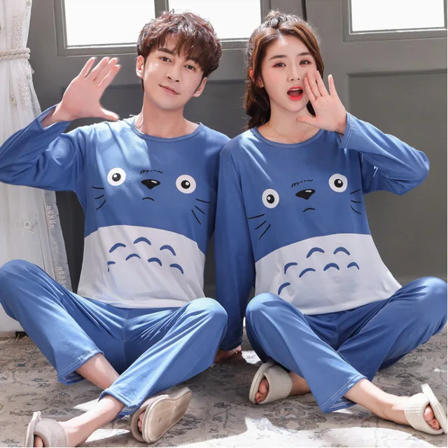 Autumn Winter Long Sleeve Couples Pajamas Sets Thin Leisure Loose Two Piece Suit Homewear Kawaii Totoro Cartoon Women Sleepwear
Autumn Winter Long Sleeve Couples Pajamas Sets Thin Leisure Loose Two Piece Suit Homewear Kawaii Totoro Cartoon Women Sleepwear