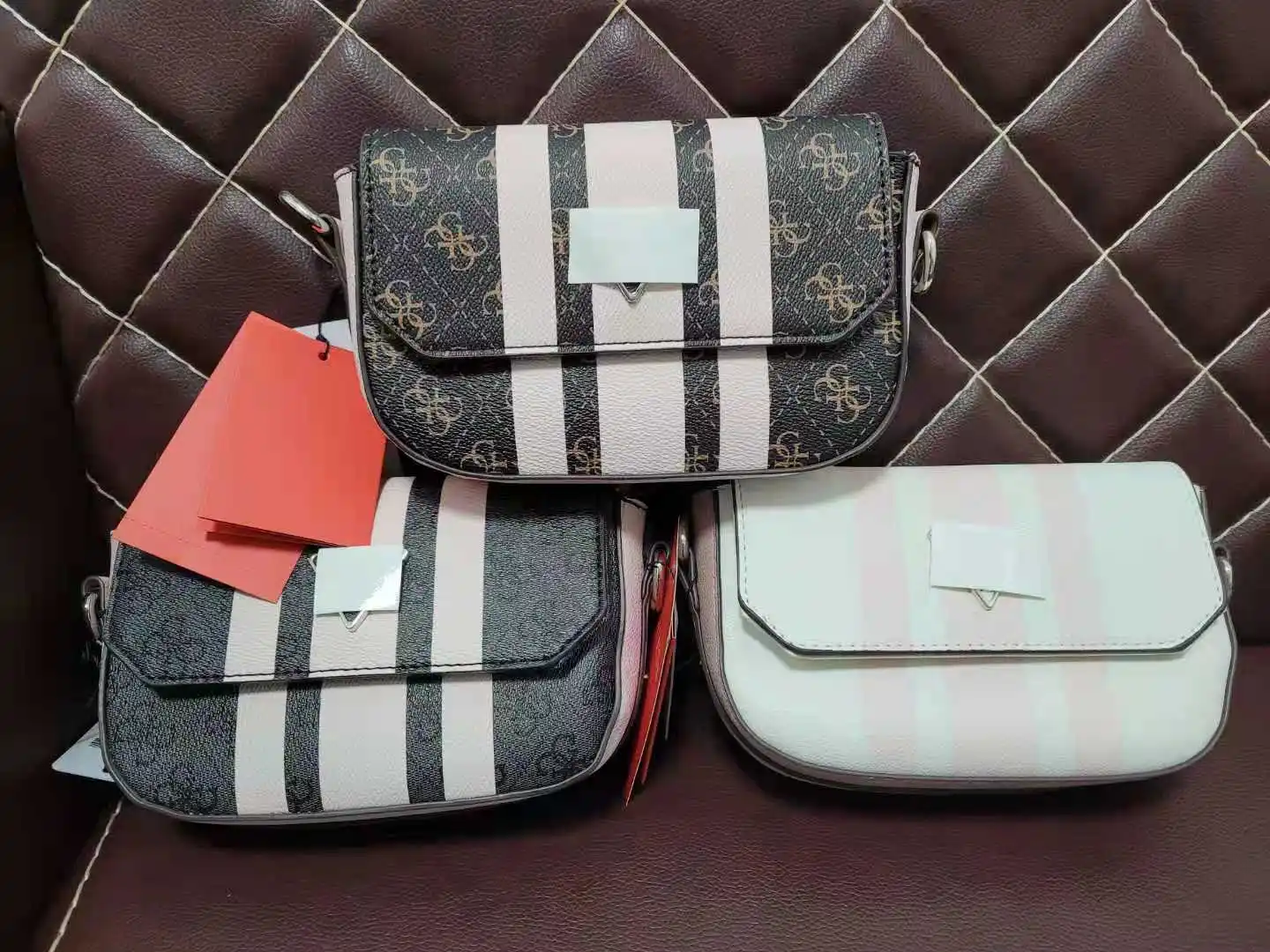 Новинка 2021, модная женская сумка, Повседневная сумка через плечо
Новинка 2021, модная женская сумка, Повседневная сумка через плечо