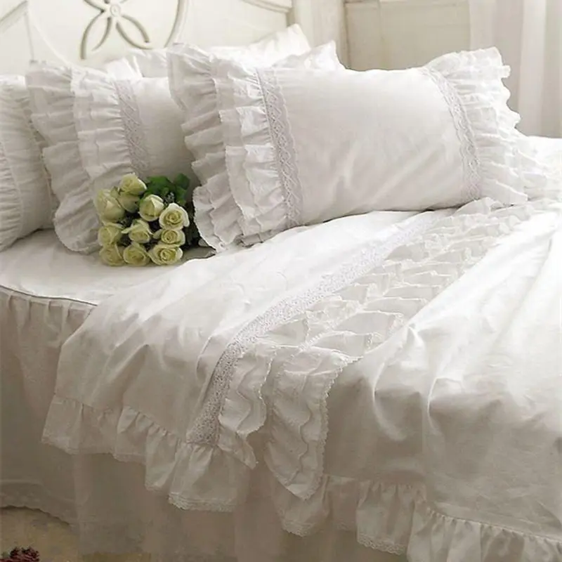 Top Luxury Korean Bedding Set Elegant Embroidery Lace Duvet Cover Ruffle Craft Cake Layers Bedding Sheet Bedspread Hot Sale Bed
Top Luxury Korean Bedding Set Elegant Embroidery Lace Duvet Cover Ruffle Craft Cake Layers Bedding Sheet Bedspread Hot Sale Bed