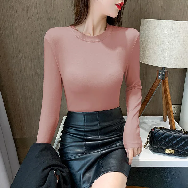 Knitted women Autumn Winter Tops Round Neck Pullovers Woolen Sweater Primer Shirt Long Sleeve Short Slim-fit Bottoming Shirt
Knitted women Autumn Winter Tops Round Neck Pullovers Woolen Sweater Primer Shirt Long Sleeve Short Slim-fit Bottoming Shirt
