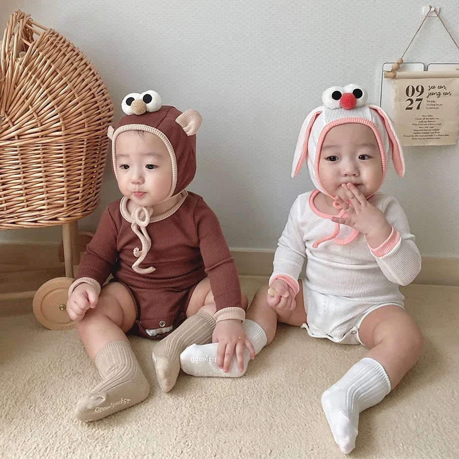 Bebe Bodysuit 2021 Boys Girls Striped Fabric Elastic Overalls Outfits Spring Autumn Long Sleeve Cartoon Big Eye Hat 2pc Clothes
Bebe Bodysuit 2021 Boys Girls Striped Fabric Elastic Overalls Outfits Spring Autumn Long Sleeve Cartoon Big Eye Hat 2pc Clothes