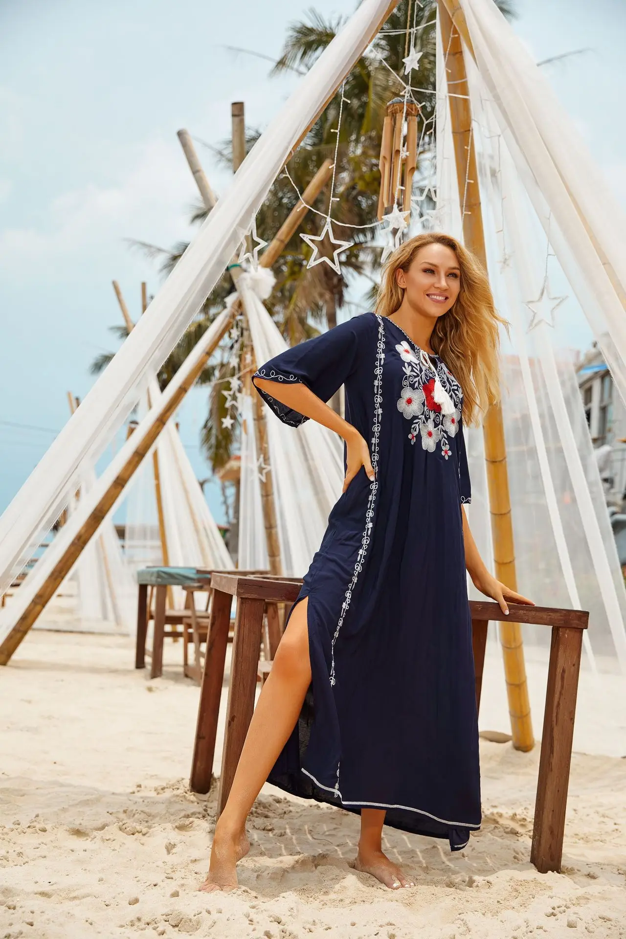 Long embroidered Beach Resort smock dress
Long embroidered Beach Resort smock dress